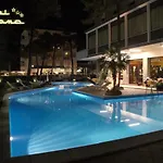 Hotel Corona