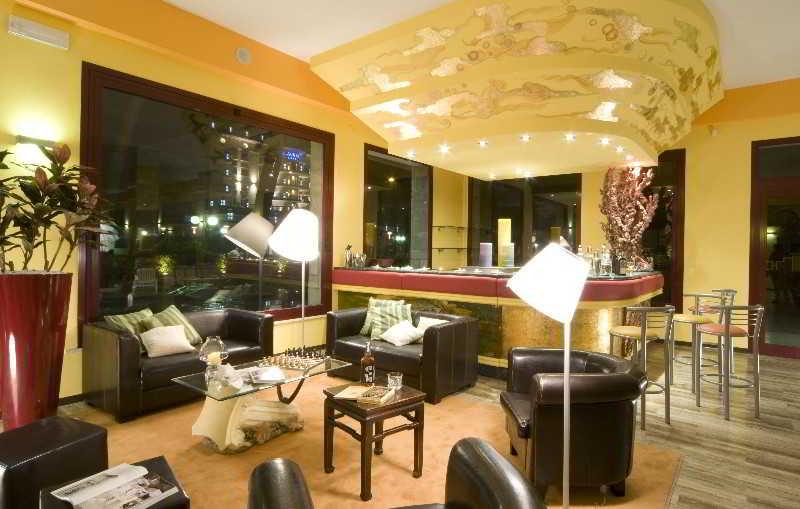 Hotel Corona